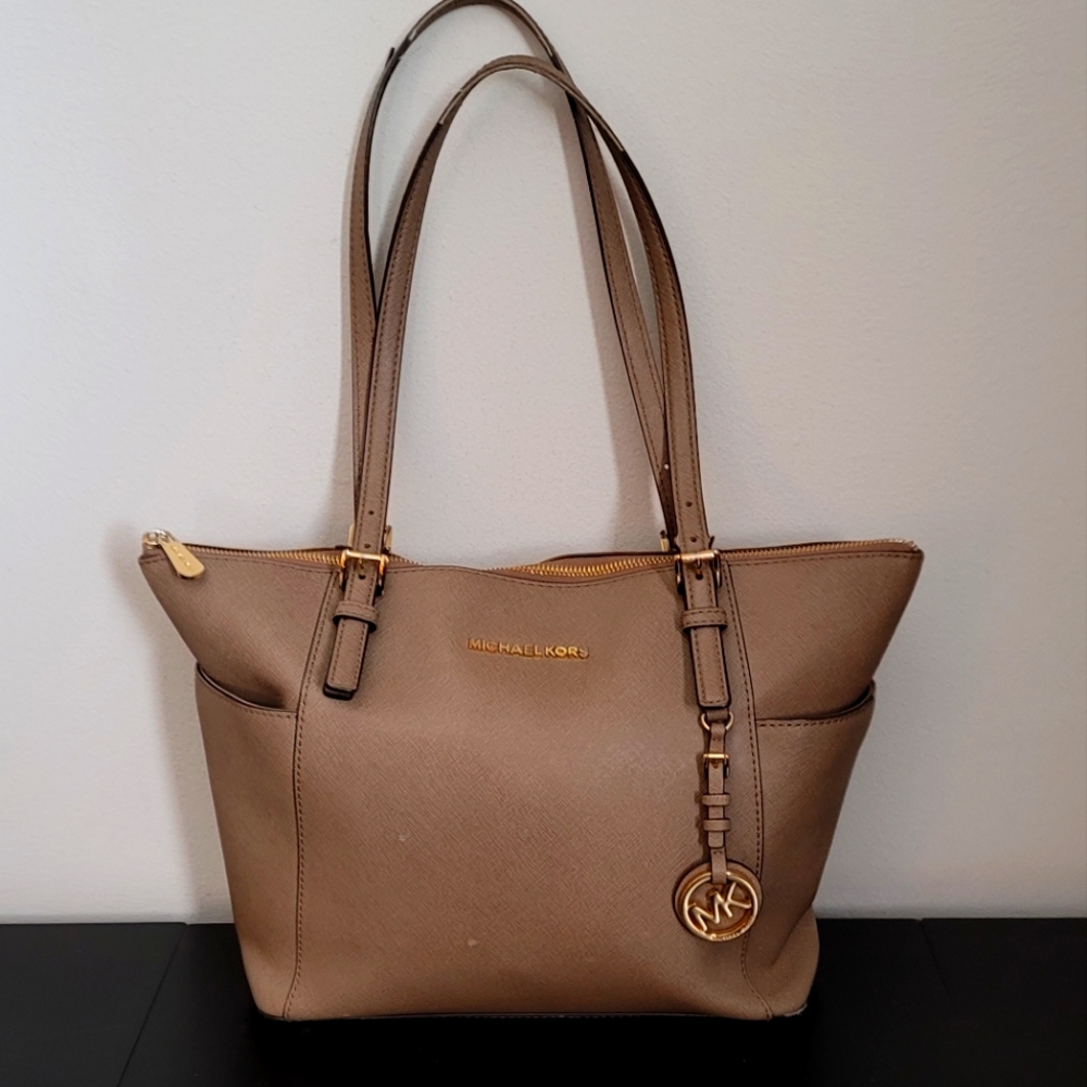 Michael Kors Jet Tote